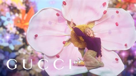 reclame gucci flora